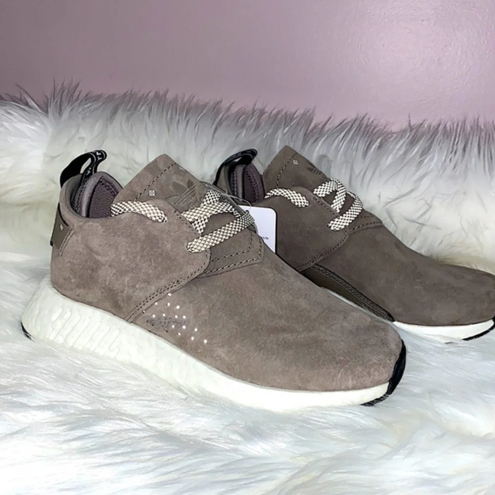 🆕⭐️Adidas⭐️ Limited Edition Reflective Ultra Soft ‘Pig Skin’ Suede NMDs, NWT!!